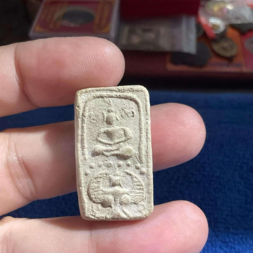 พระผงหลวงพ่อเสือ วัดสามกอ รุ่นอินโดจีน